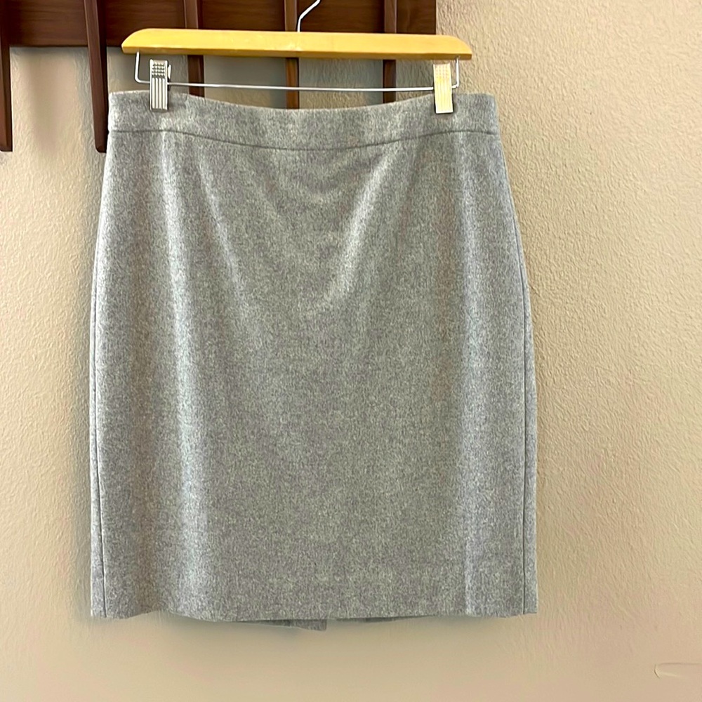 Gray J Crew Pencil Skirt - Size 6